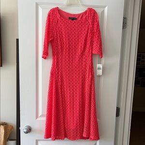 Chic Coral Lace Midi Dress